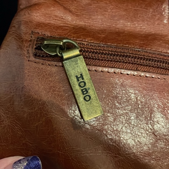 HOBO International Brown Leather Bow Buckle Detail Fold Over Clutch Purse - Picture 9 of 17